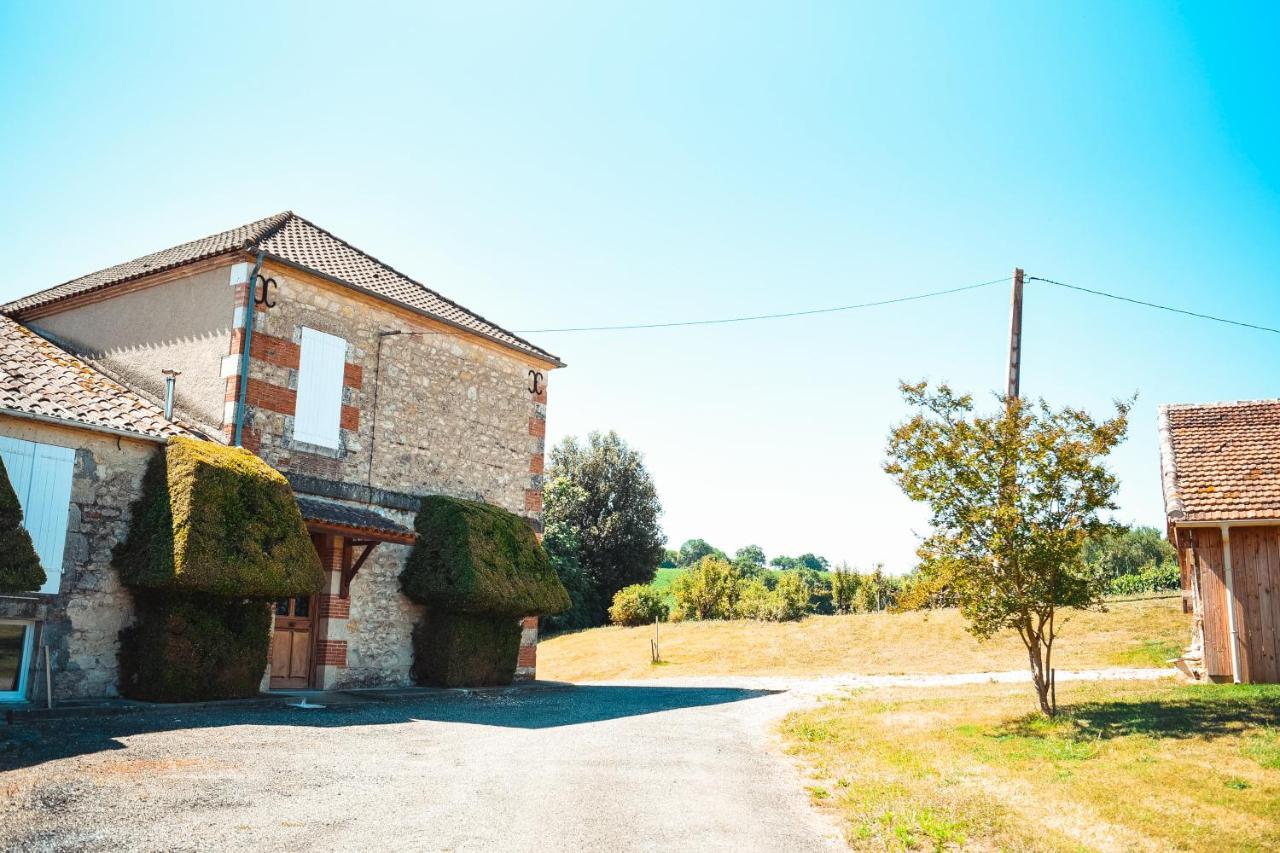 Maison De Campagne, Bord De Lac, Piscine, Billard 11 Per Plieux エクステリア 写真