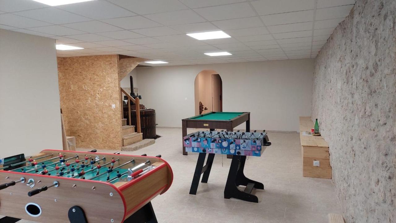 Maison De Campagne, Bord De Lac, Piscine, Billard 11 Per Plieux エクステリア 写真